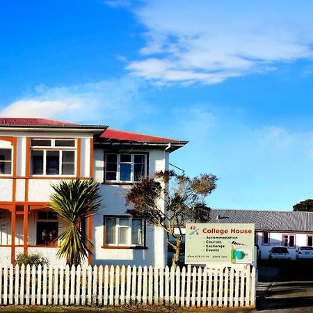 Hostel 42B College House Whanganui Exterior foto