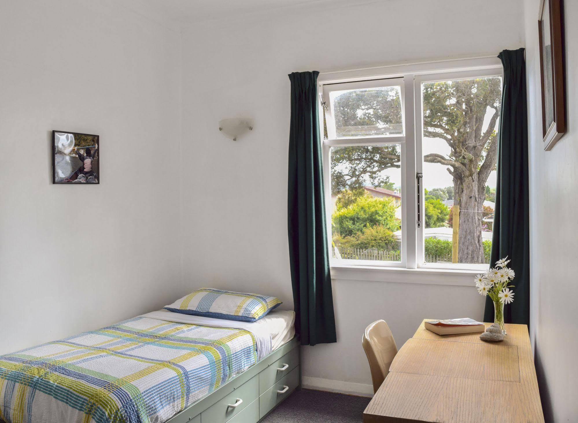 Hostel 42B College House Whanganui Exterior foto