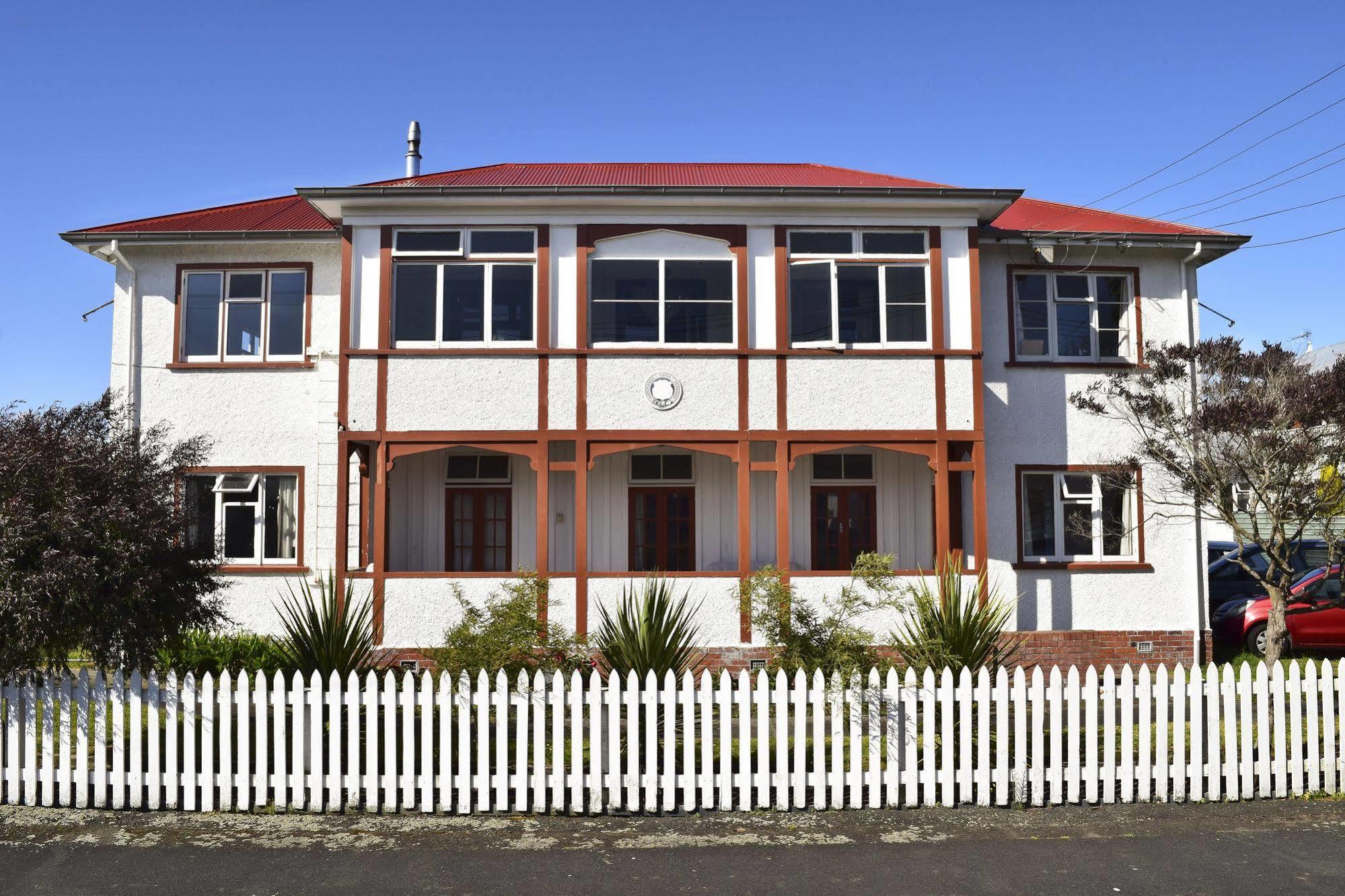 Hostel 42B College House Whanganui Exterior foto